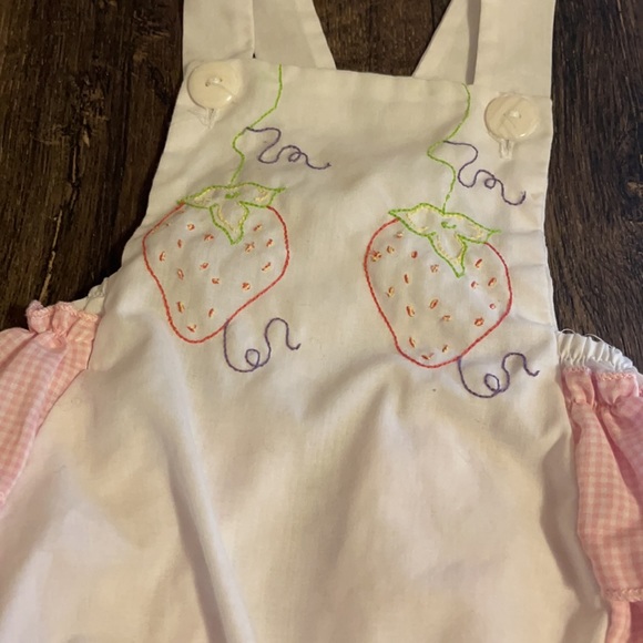 Smocked strawberry onesie - Picture 2 of 6